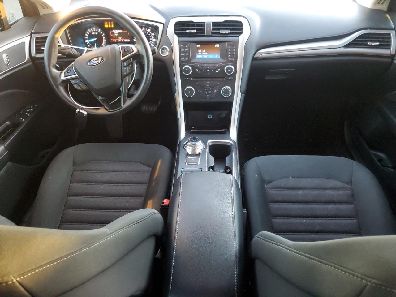 2017 Ford Fusion - Image 8