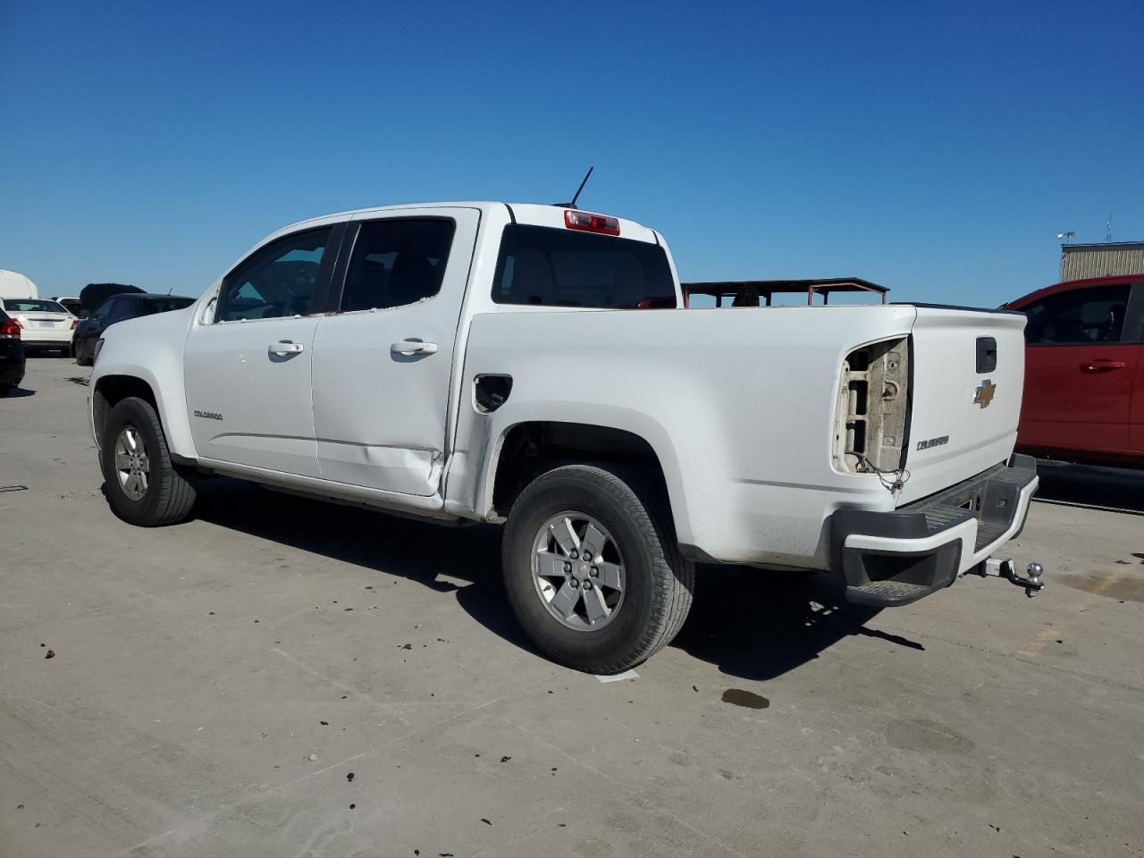 VIN 1GCGSAEAXF1220104 2015 CHEVROLET COLORADO no.2