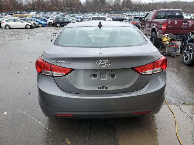  HYUNDAI ELANTRA 2013 Чорний