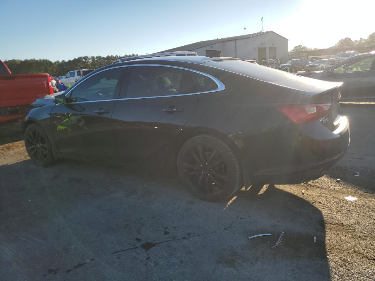 2018 Chevrolet Malibu - Image 2