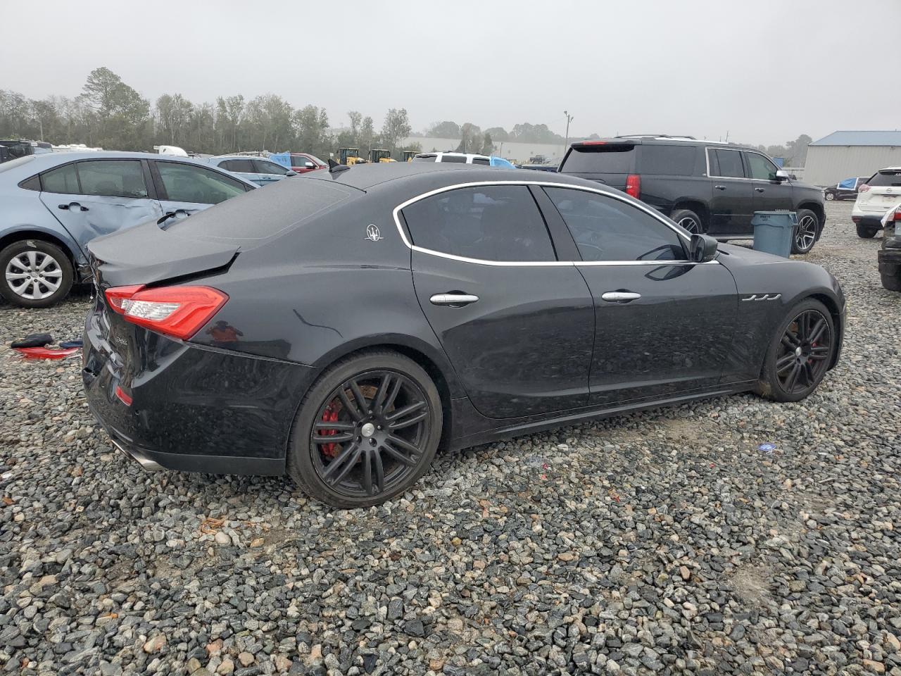 2014 Maserati Ghibli - Image 3