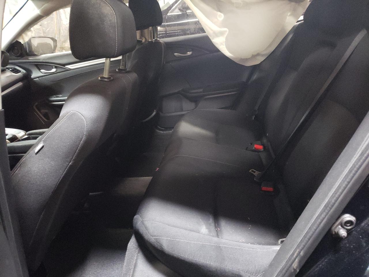 2016 Honda Civic - Image 10