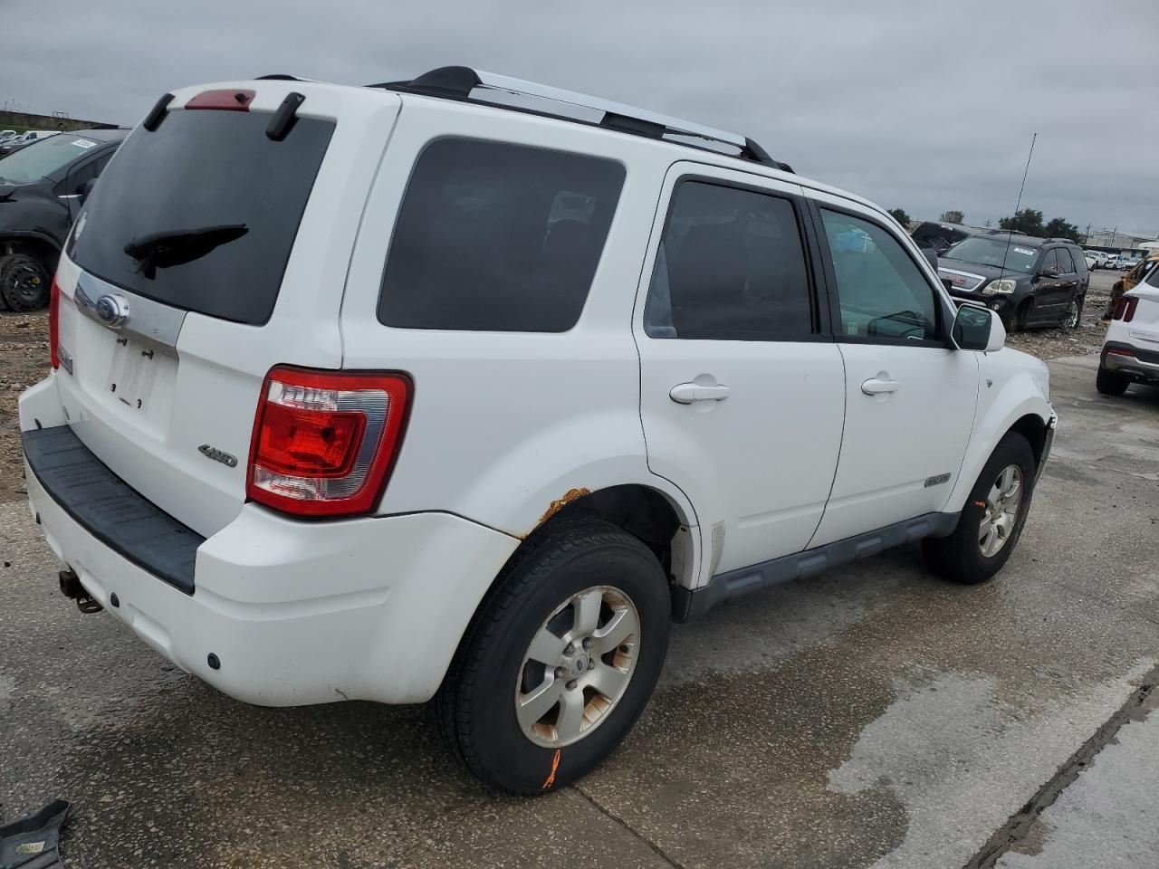 2008 Ford Escape - Image 3
