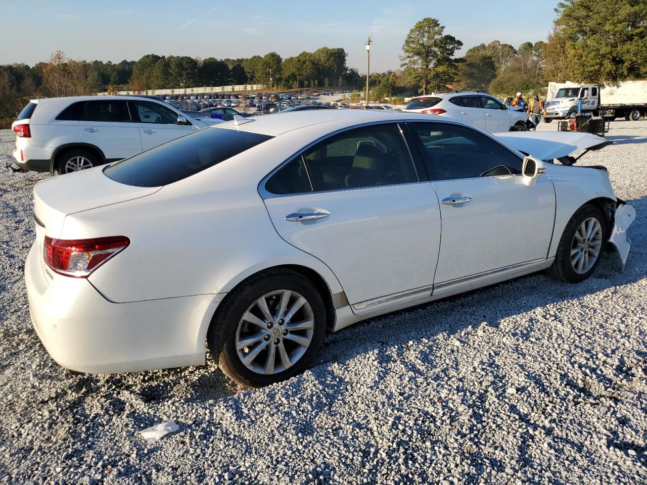 2011 Lexus Es 350 VIN: JTHBK1EG4B2450738 Lot: 81057684