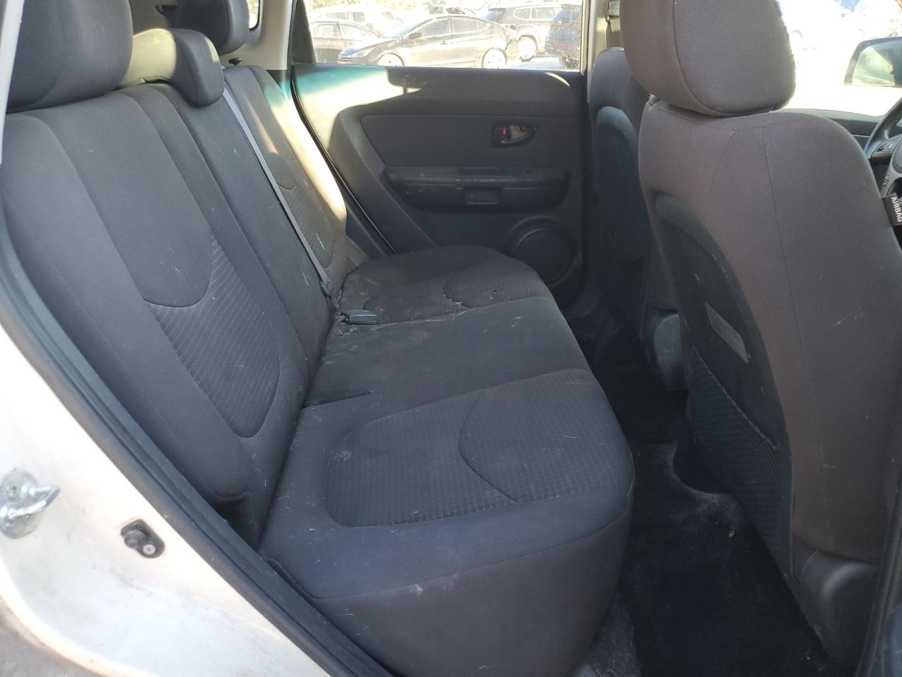 2013 Kia Soul - Image 10