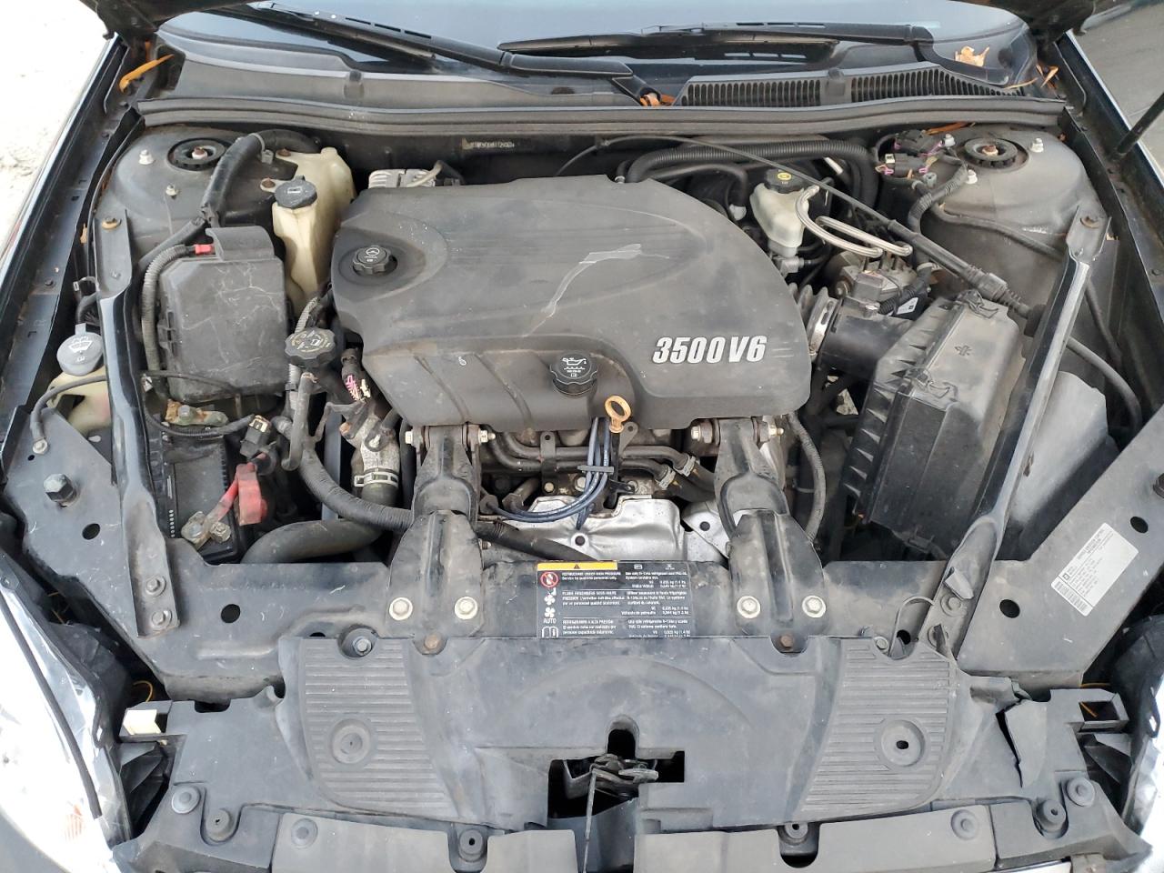 2011 Chevrolet Impala - Image 11