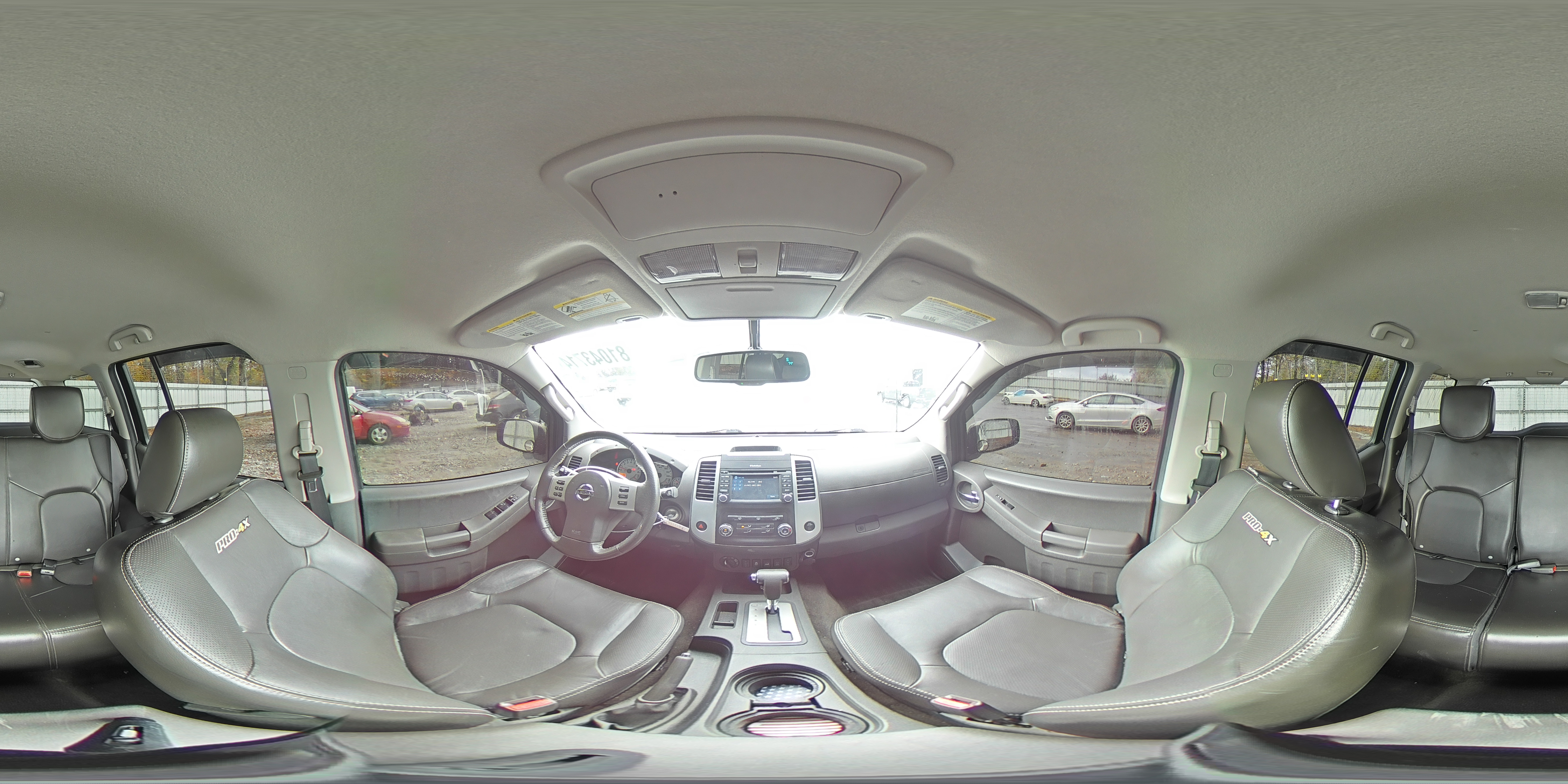 2015 Nissan XTerra - Image 15