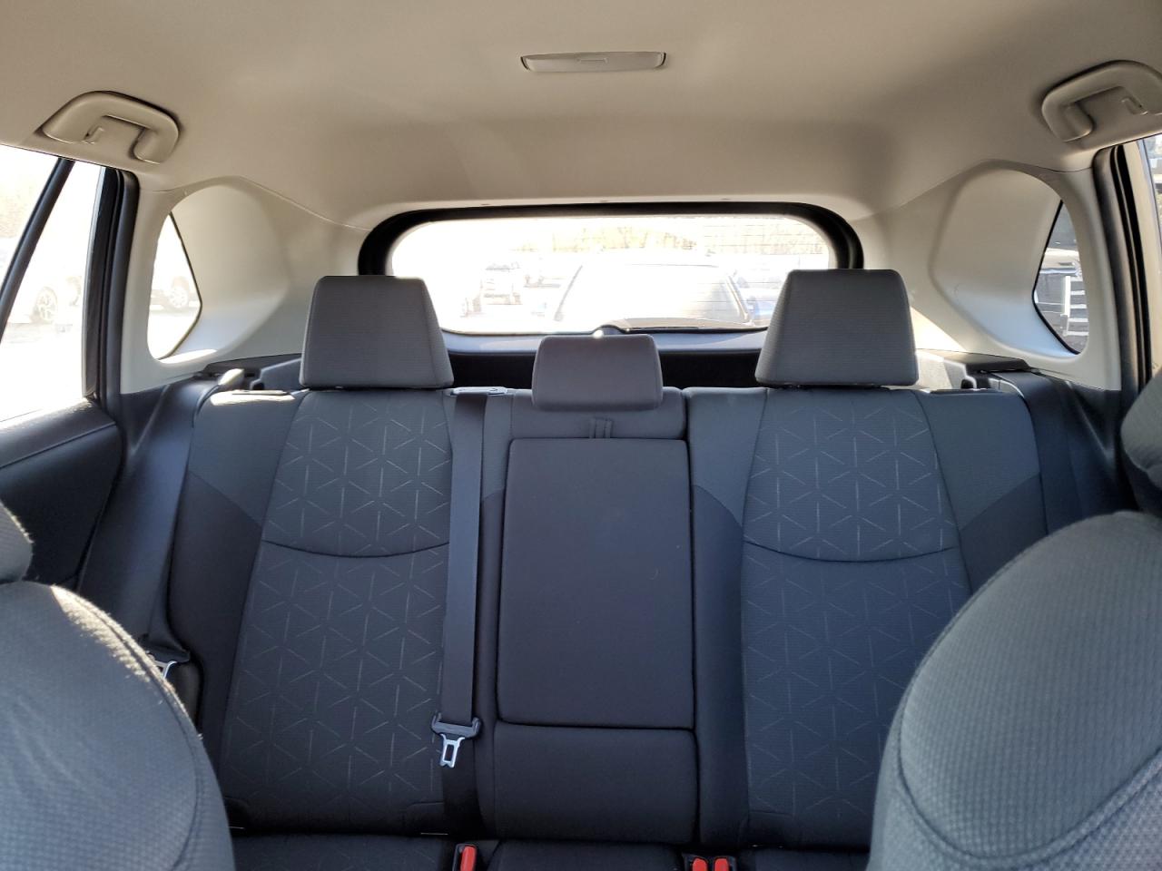 2022 Toyota RAV 4 - Image 10