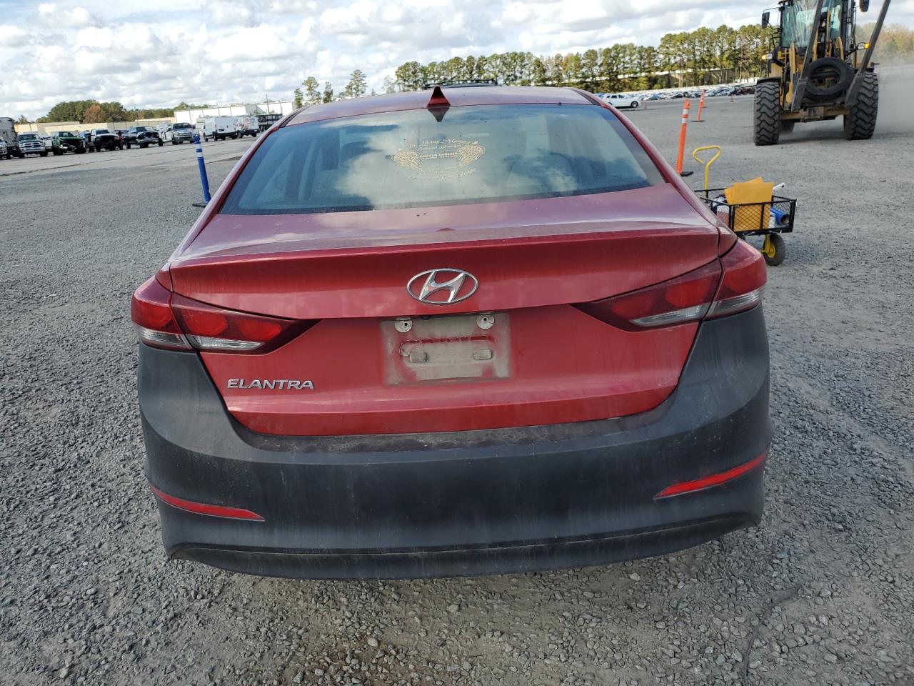 2018 Hyundai Elantra - Image 6