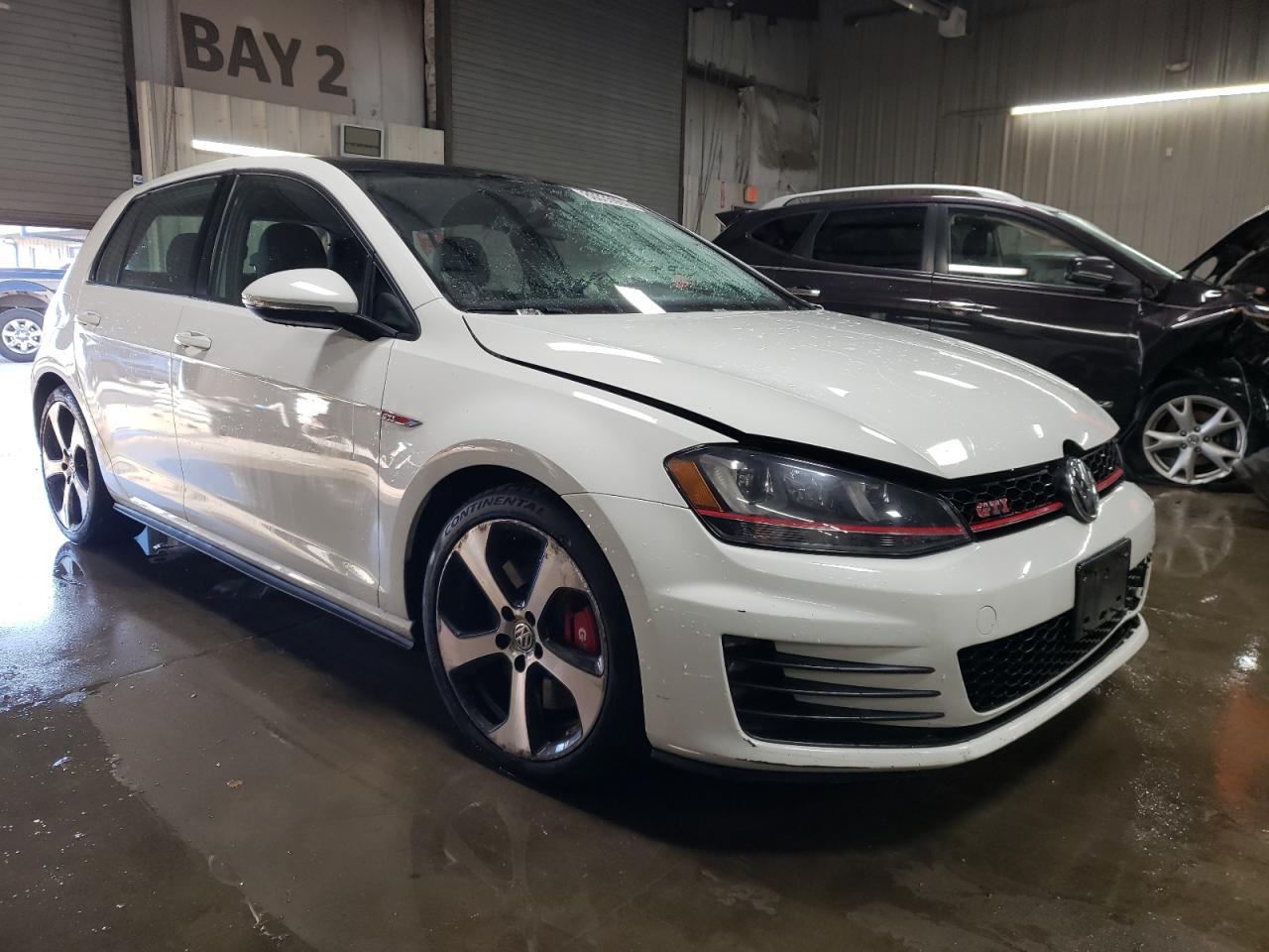 2017 Volkswagen GTI - Image 4