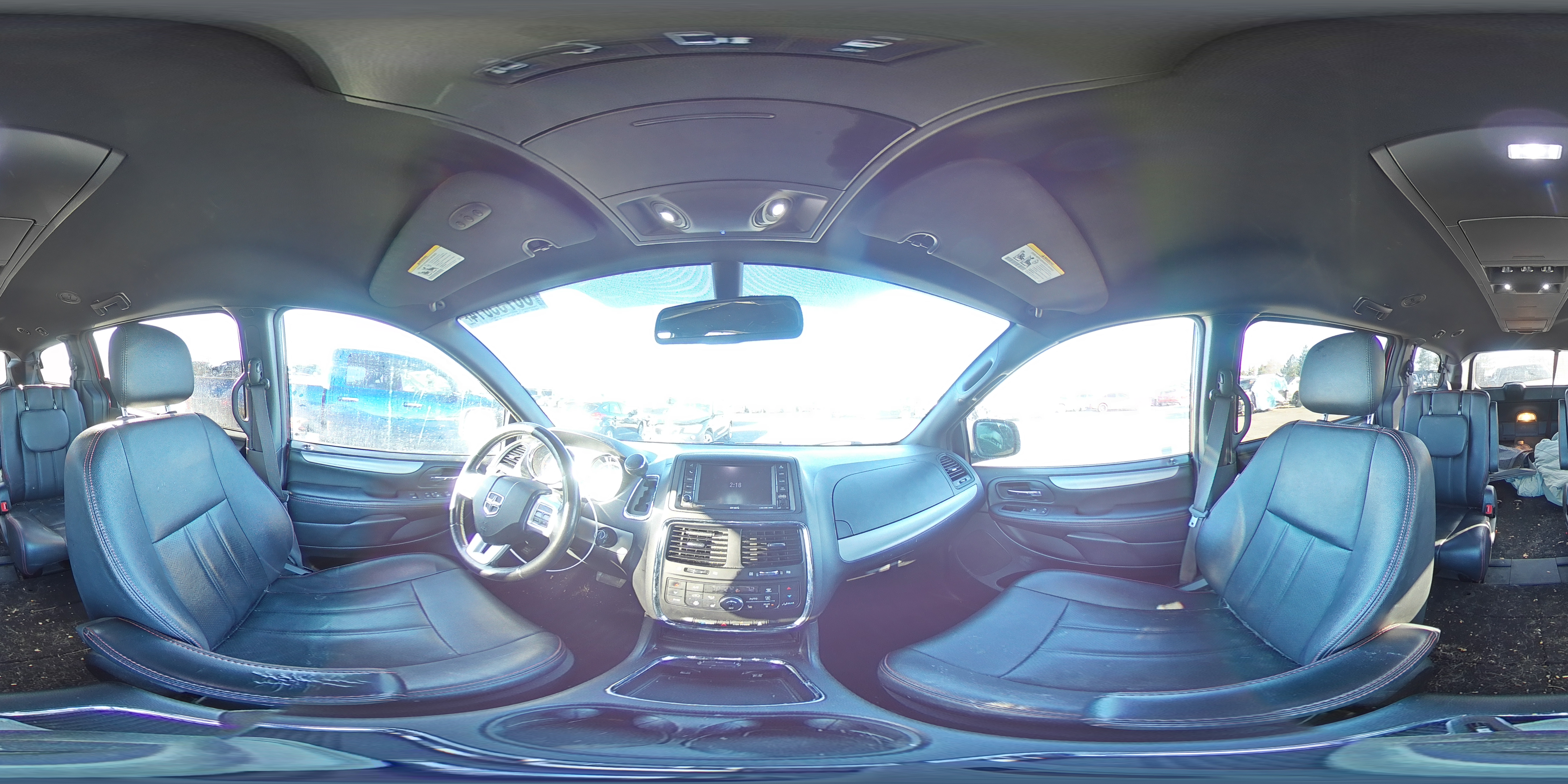 2019 Dodge Caravan - Image 14