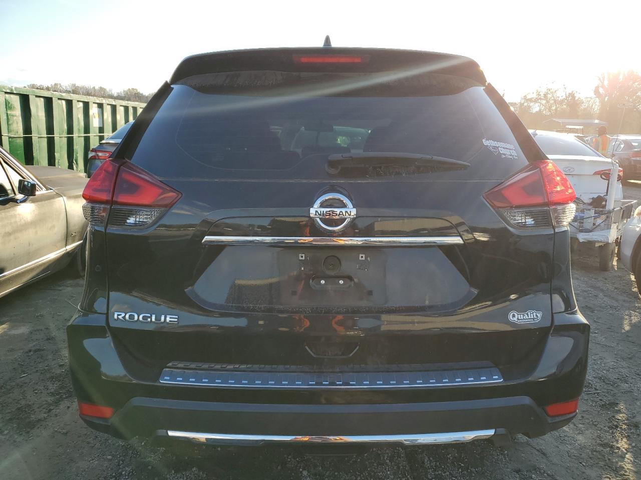 5N1AT2MT0HC893806 NISSAN ROGUE 2017