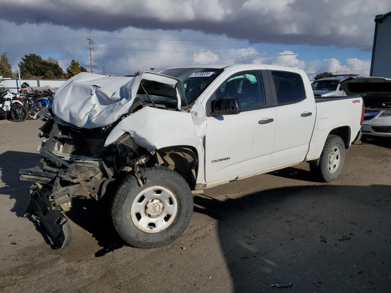 VIN 1GCGTBEN4J1250567 2018 CHEVROLET COLORADO no.1