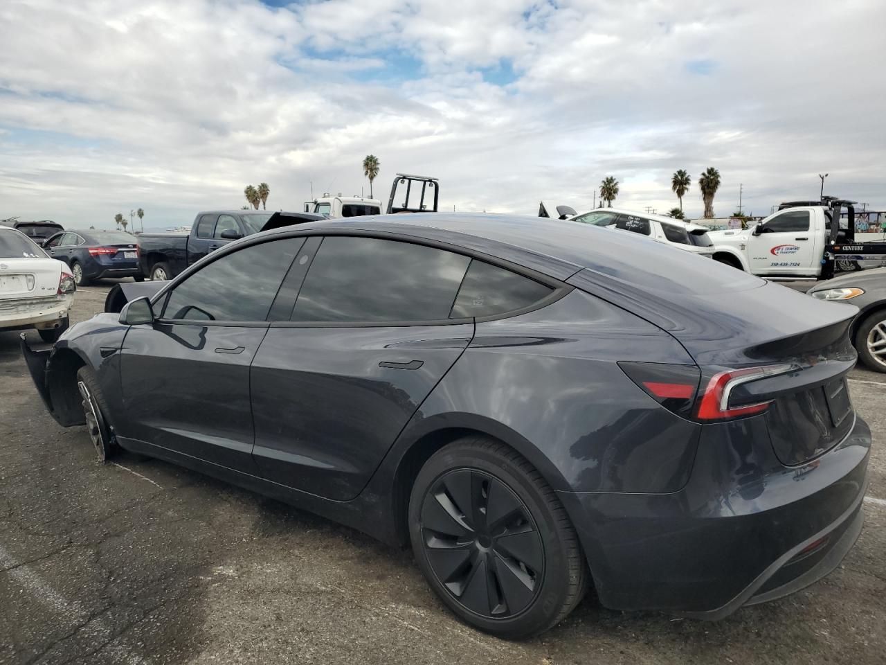 VIN 5YJ3E1EB4RF760266 2024 TESLA MODEL 3 no.2