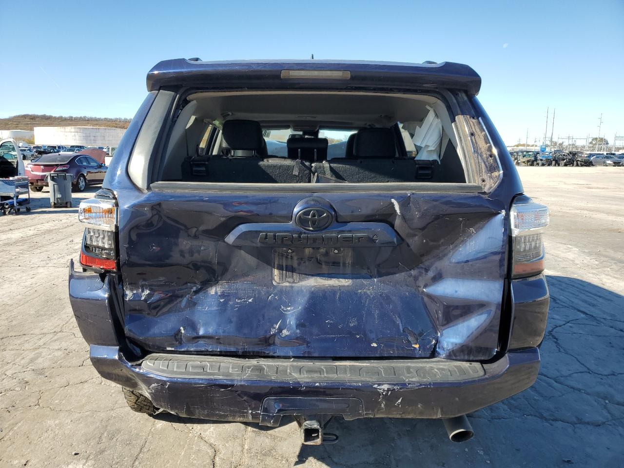 2020 Toyota 4Runner Sr5/Sr5 Premium VIN: JTEBU5JR9L5747381 Lot: 81543014