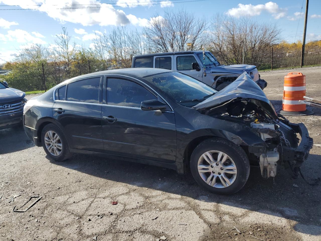 2011 Nissan Altima - Image 4