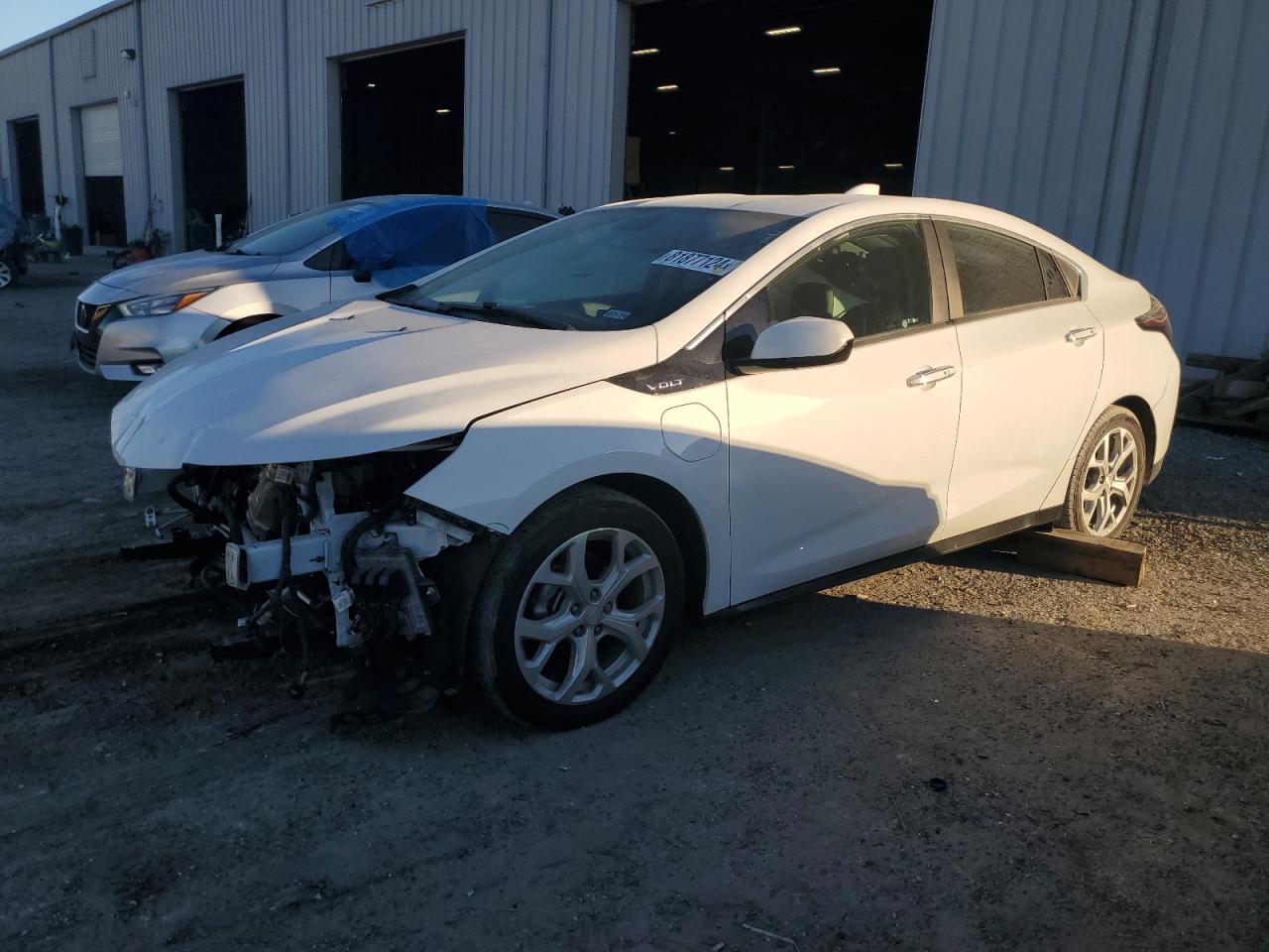 2018 Chevrolet Volt - Image 1