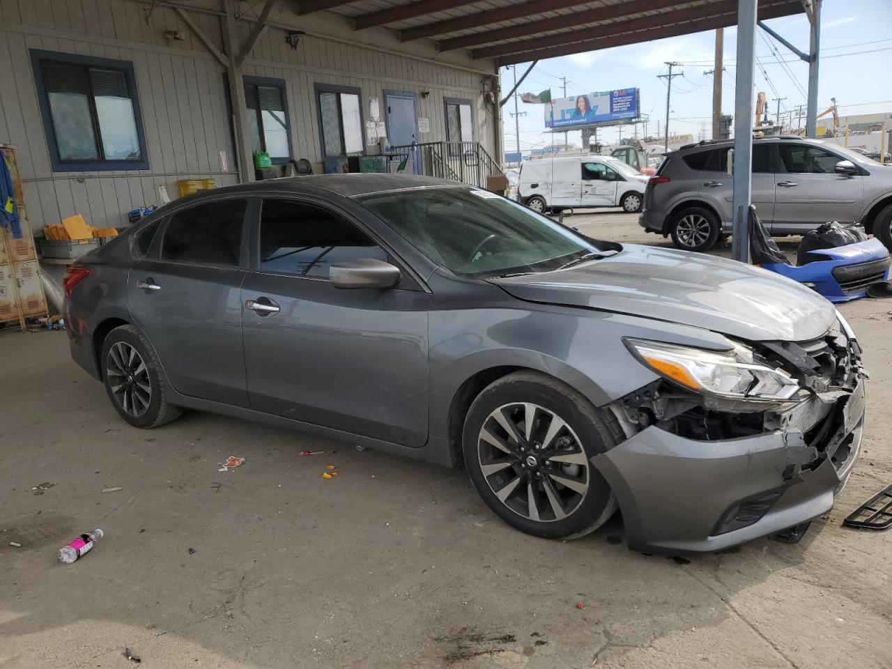 2018 Nissan Altima - Image 4