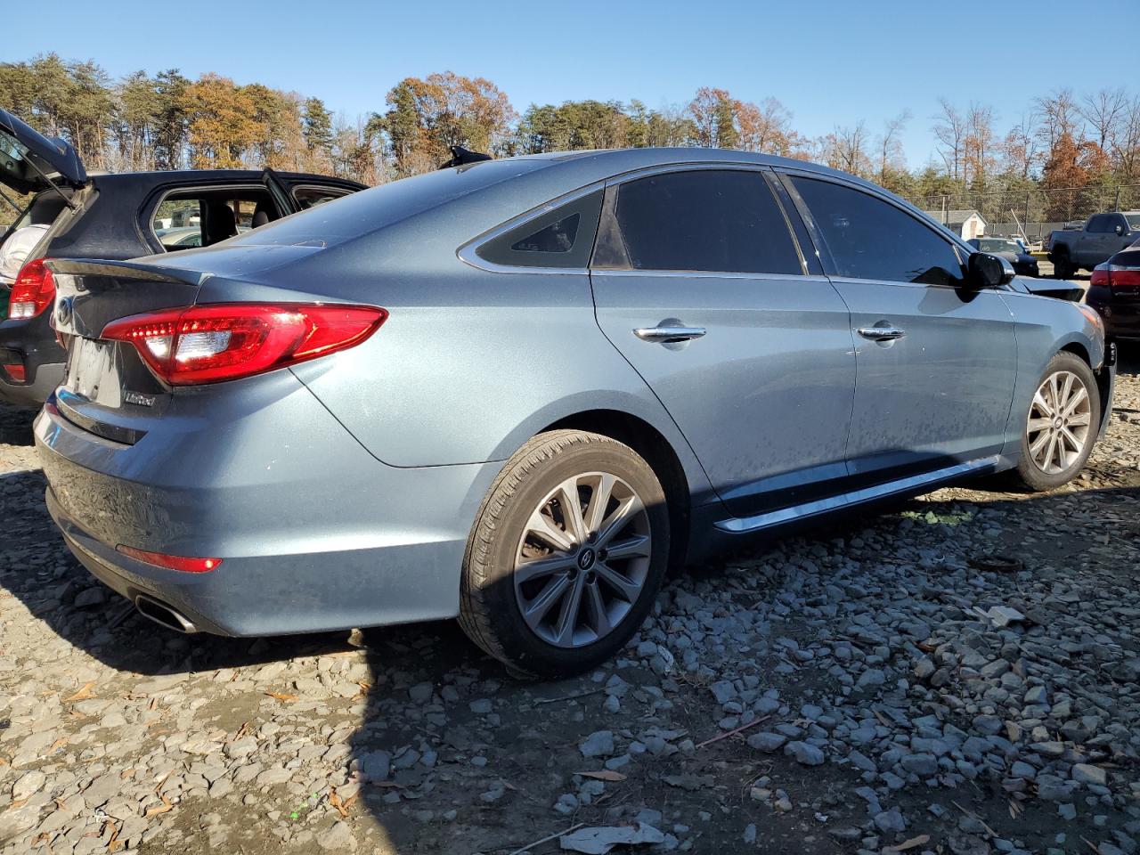 2016 Hyundai Sonata - Image 3