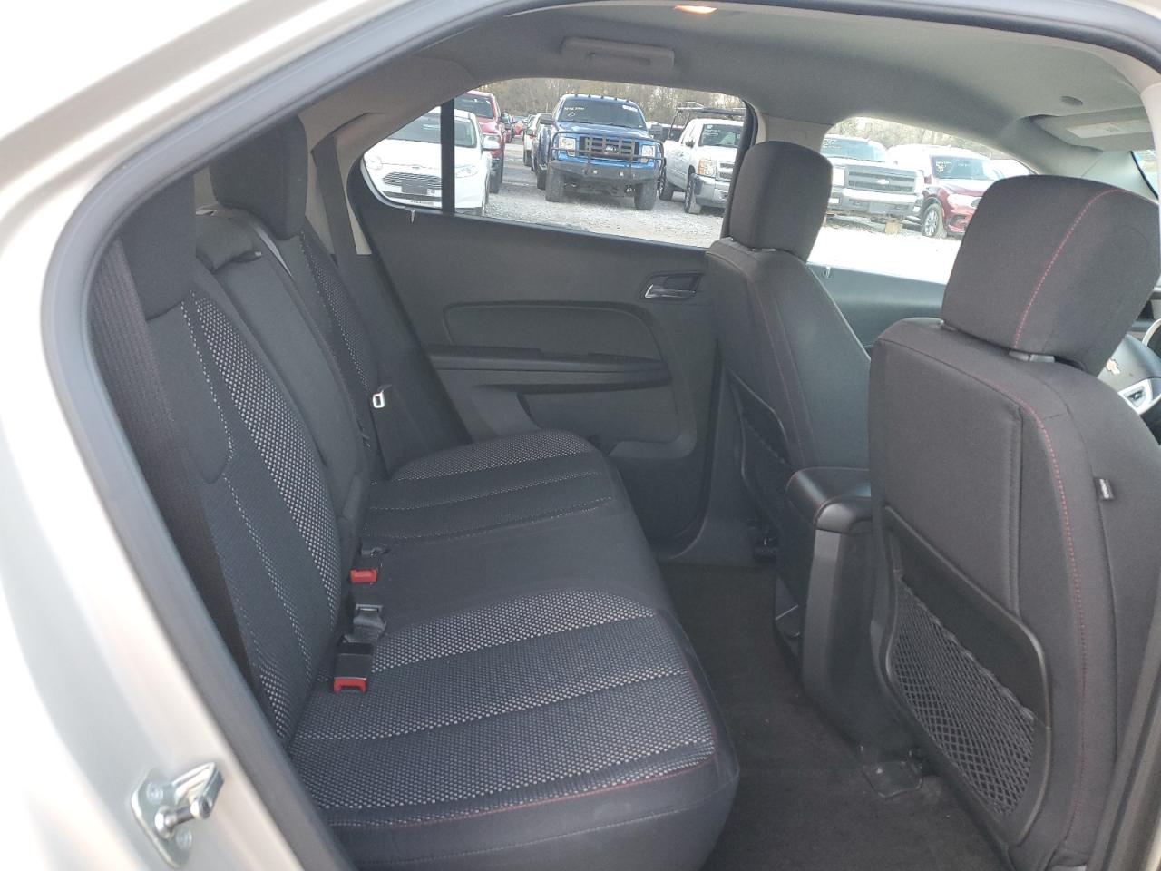 2010 Chevrolet Equinox - Image 11