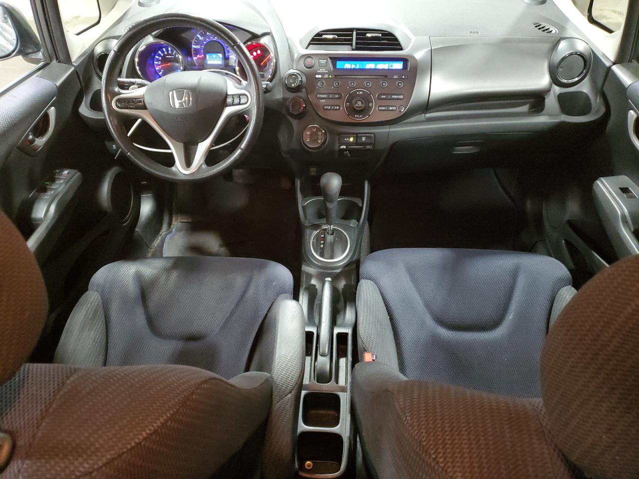 2012 Honda Fit - Image 8