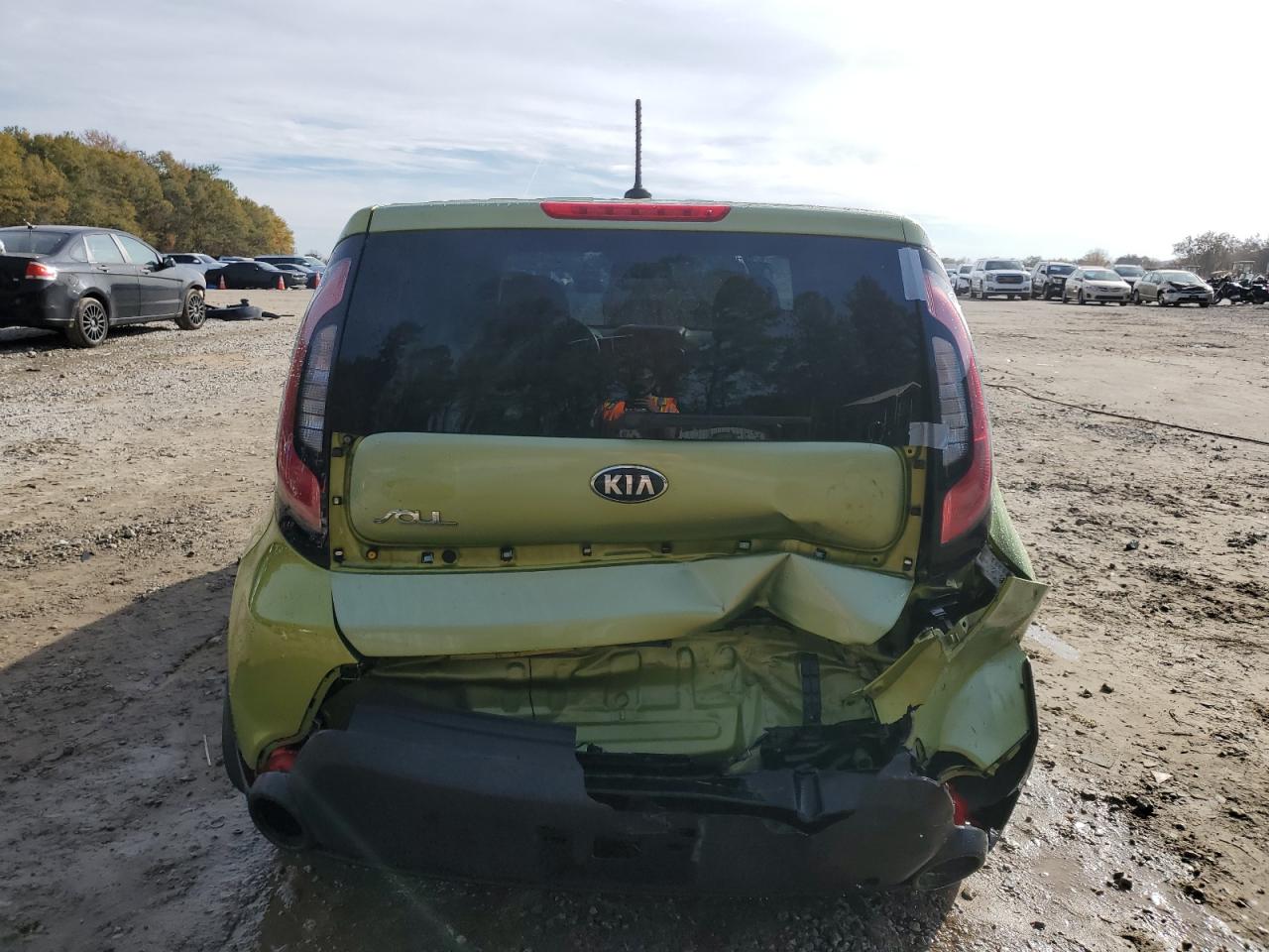 VIN KNDJN2A29F7786446 2015 KIA SOUL no.6