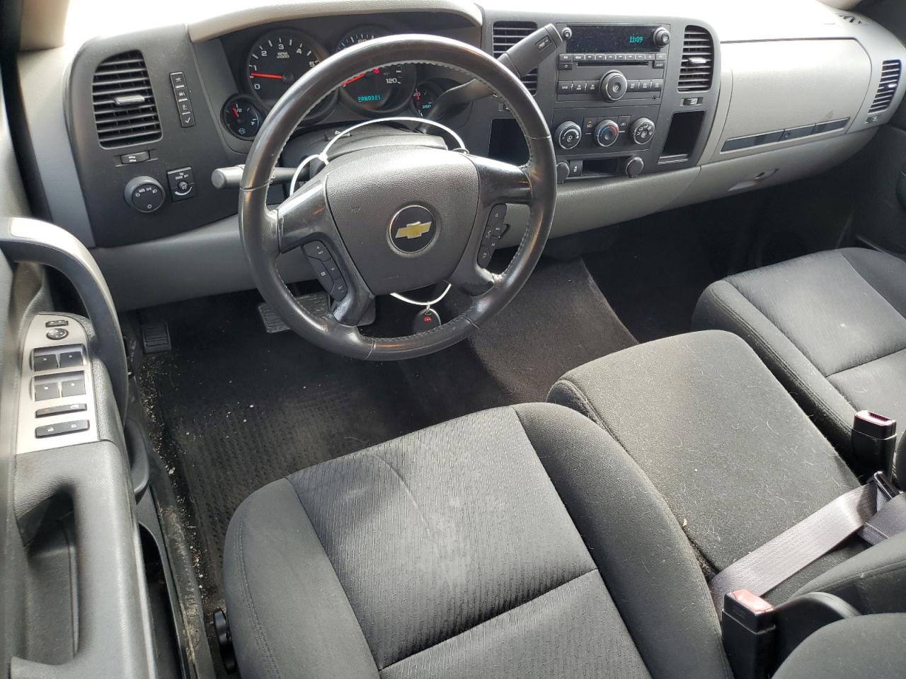 2012 Chevrolet Silverado - Image 8