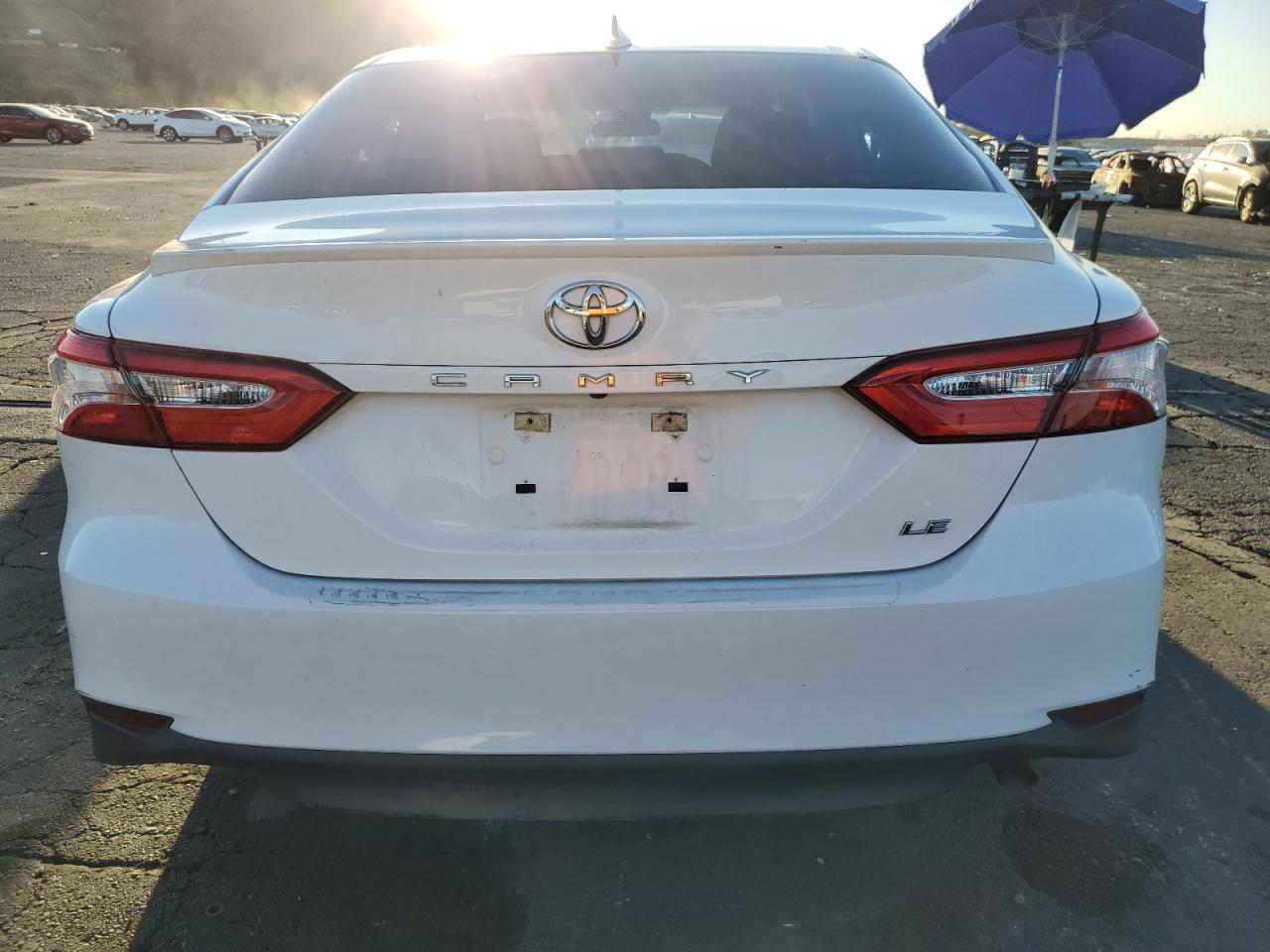 2019 Toyota Camry L VIN: 4T1B11HK6KU712036 Lot: 80117574