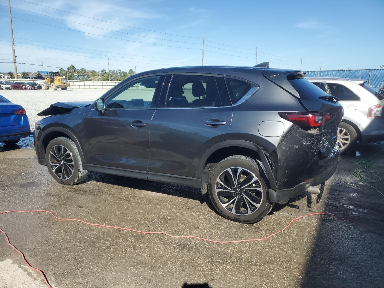 2023 Mazda CX-5 - Image 2