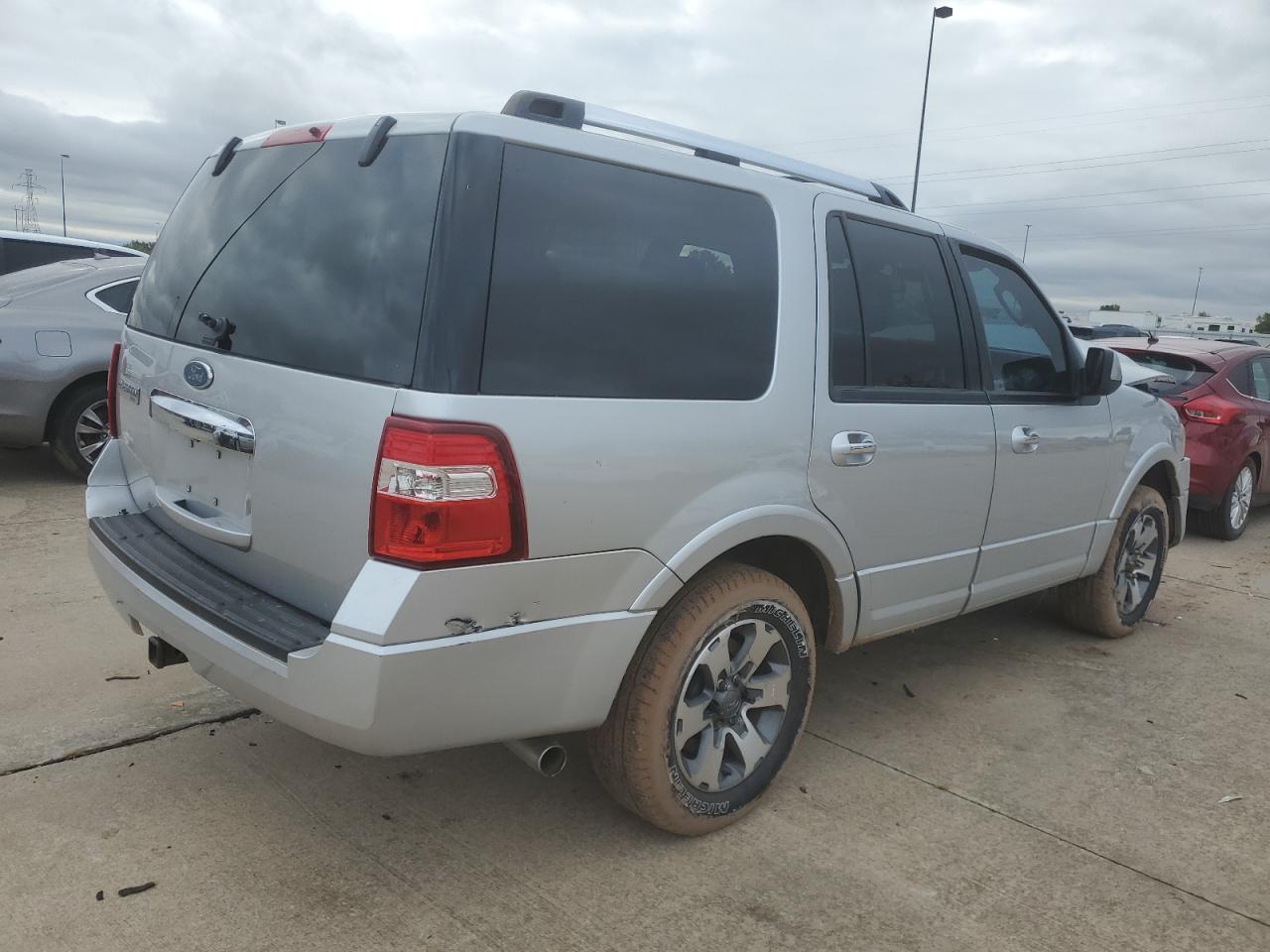 2010 Ford Expedition - Image 3