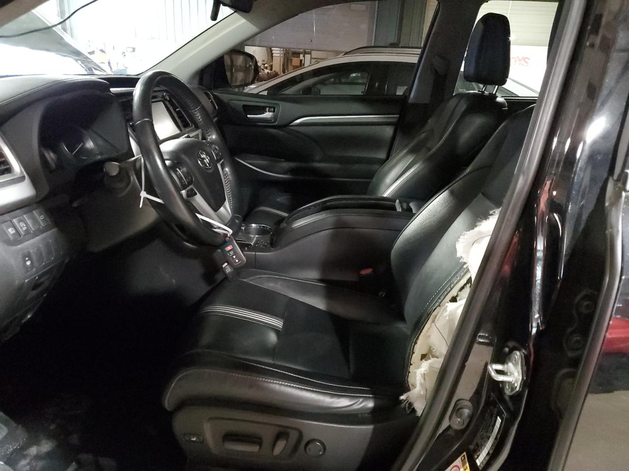 2018 Toyota Highlander - Image 7