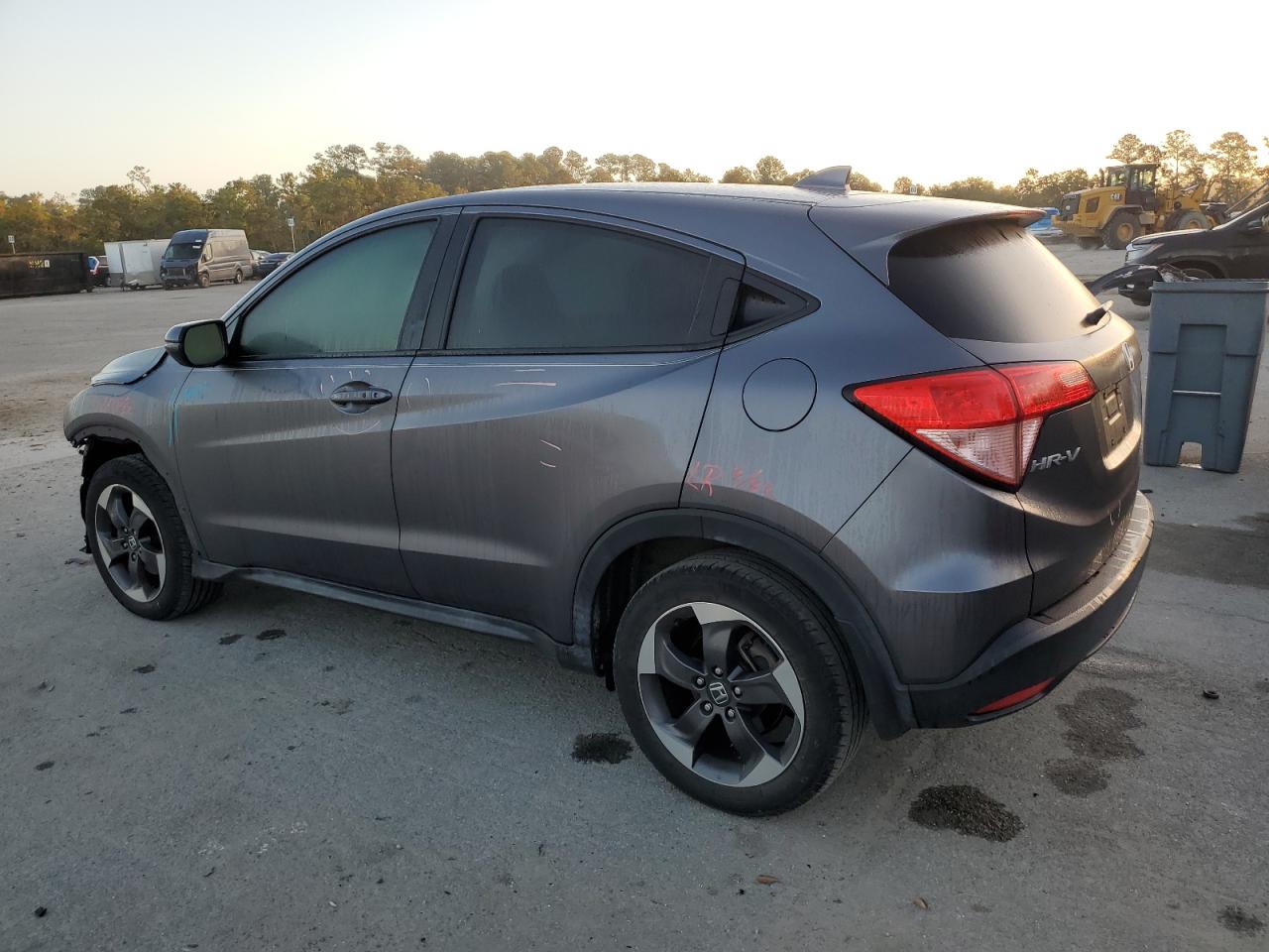 VIN 3CZRU5H54JG702225 2018 HONDA HR-V no.2