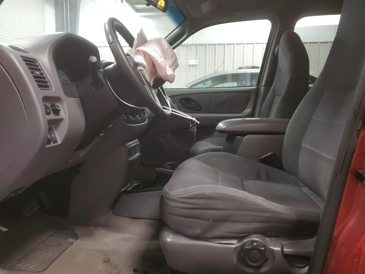 2001 Ford Escape Xlt VIN: 1FMYU04101KA72845 Lot: 79641824