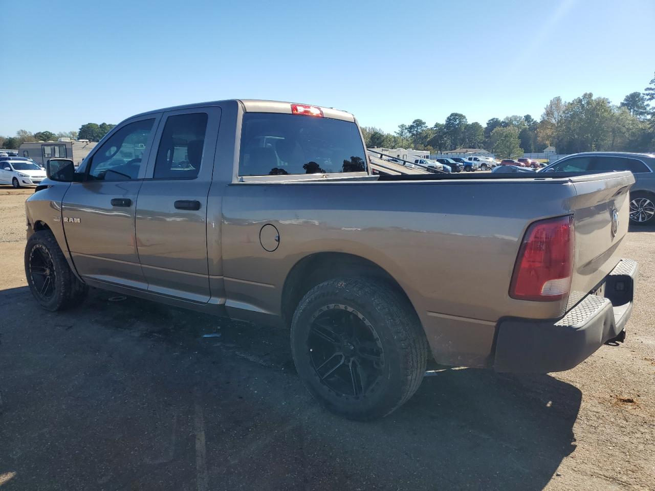 2010 Dodge RAM - Image 2