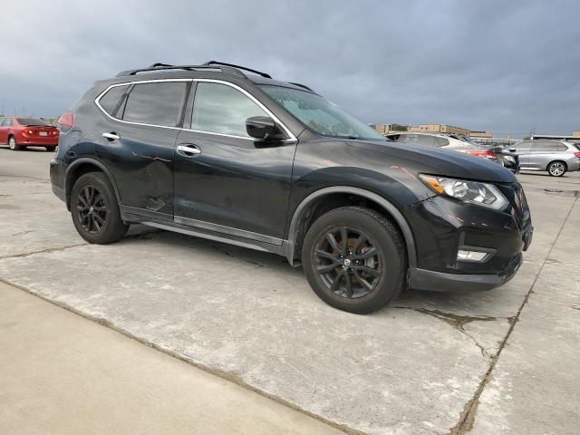  NISSAN ROGUE 2018 Czarny