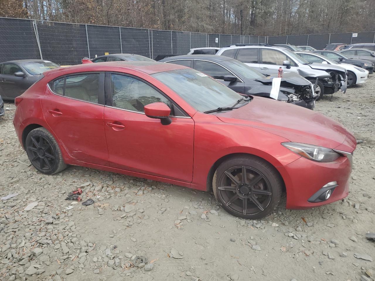 2014 Mazda 3 - Image 4