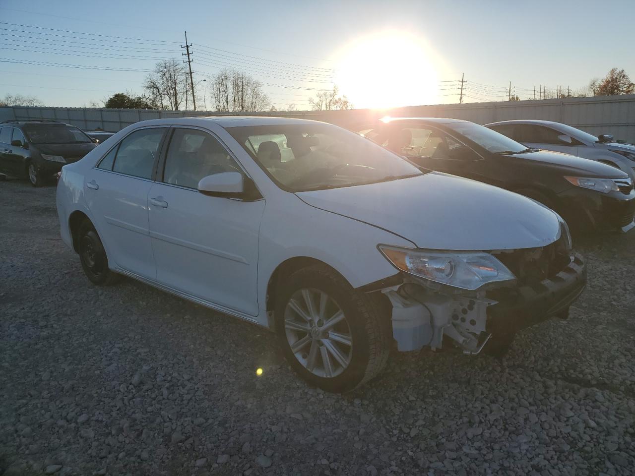 2014 Toyota Camry - Image 4