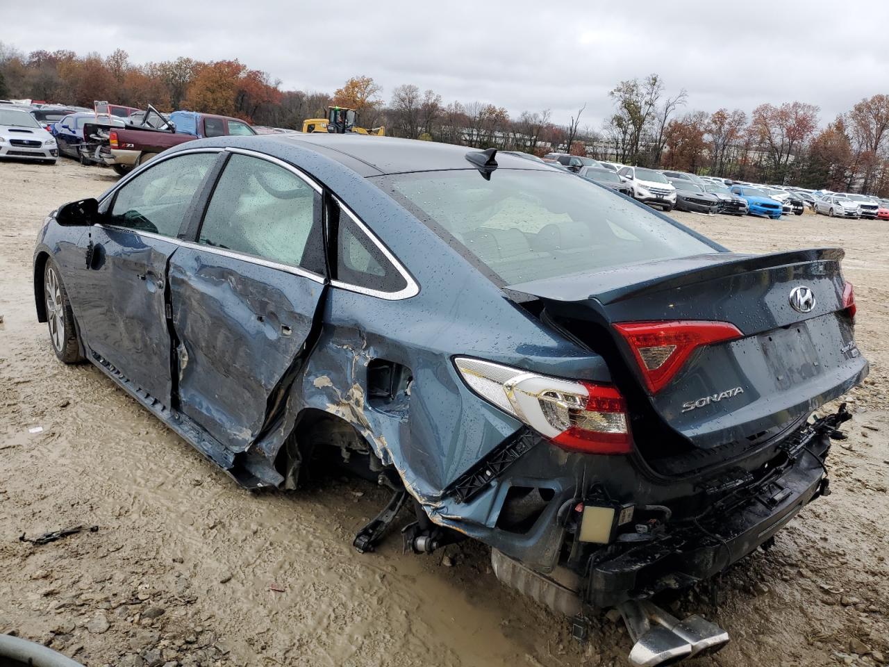 5NPE34AB9FH224805 2015 HYUNDAI SONATA - Image 2