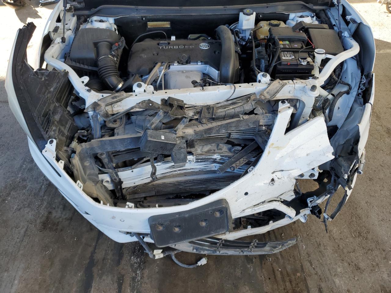 2017 Buick Envision - Image 12