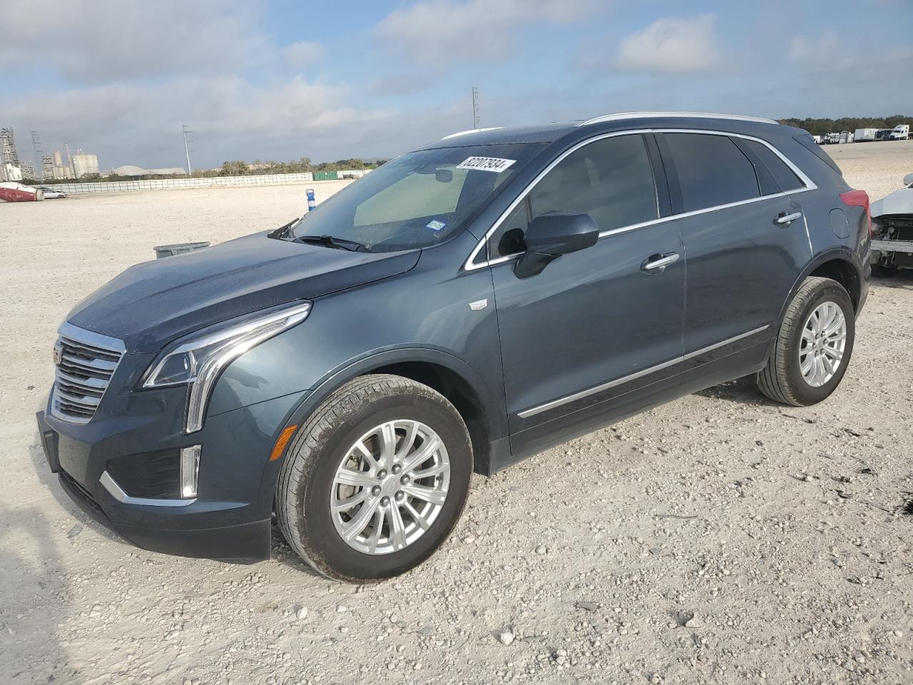 VIN 1GYKNARS7KZ196189 2019 CADILLAC XT5 no.1