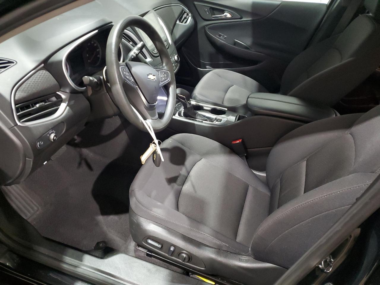 2023 Chevrolet Malibu - Image 7