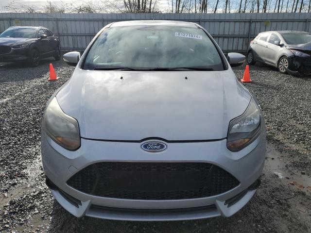  FORD FOCUS 2014 Серебристый