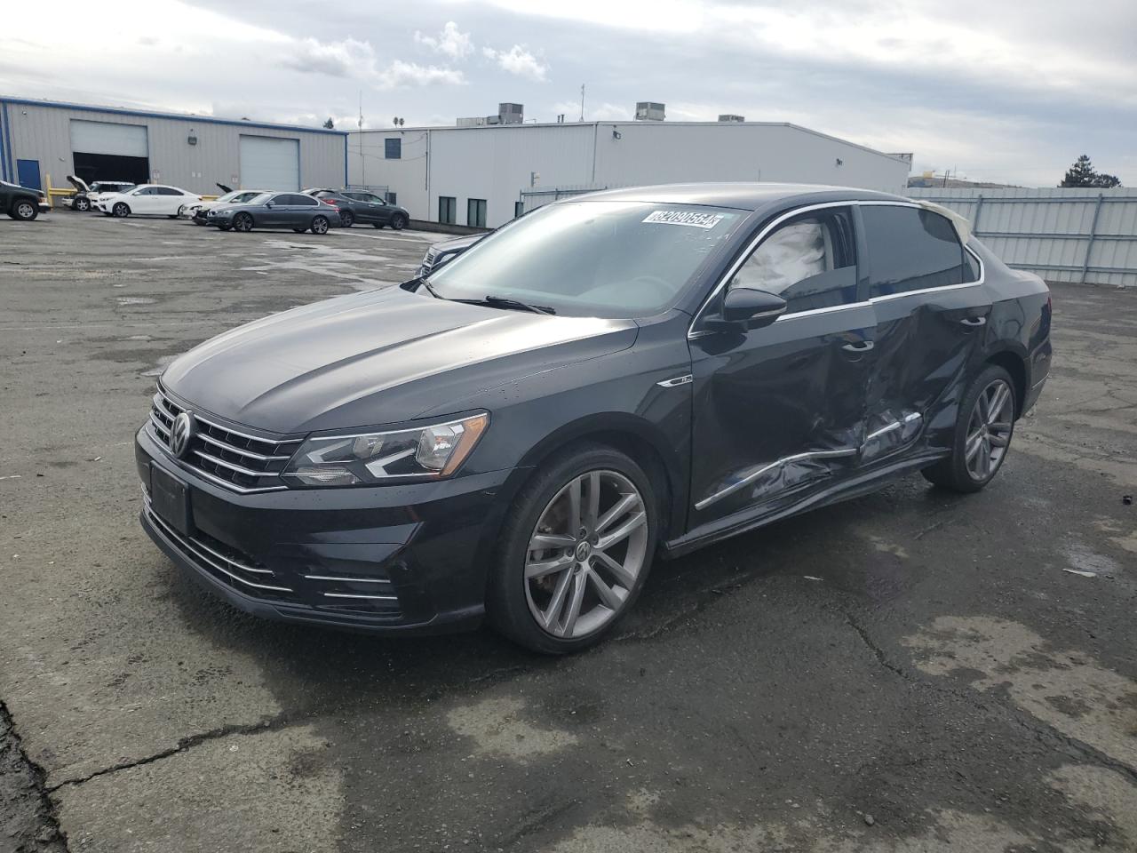 2017 Volkswagen Passat - Image 1