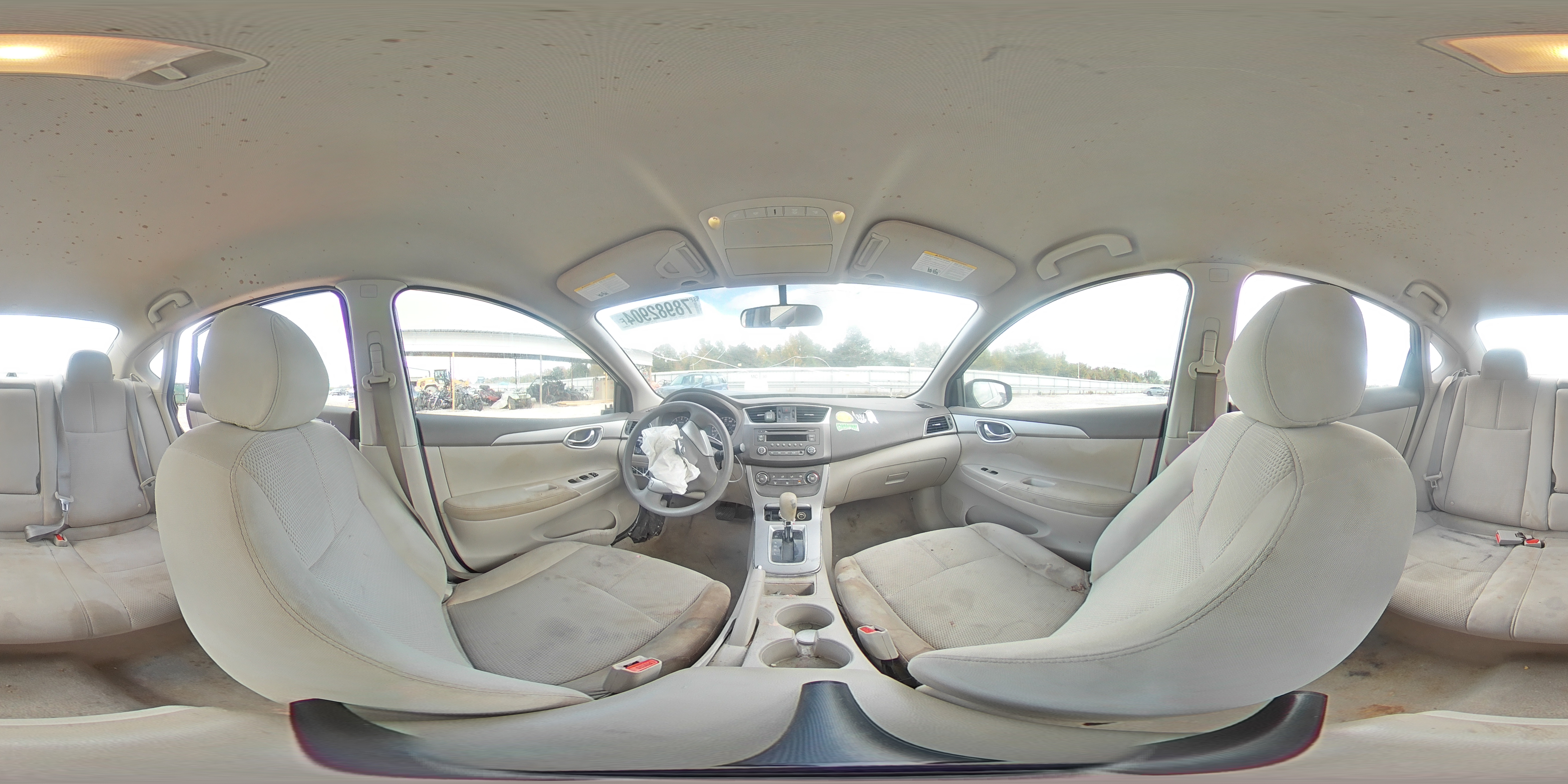 2014 Nissan Sentra - Image 12