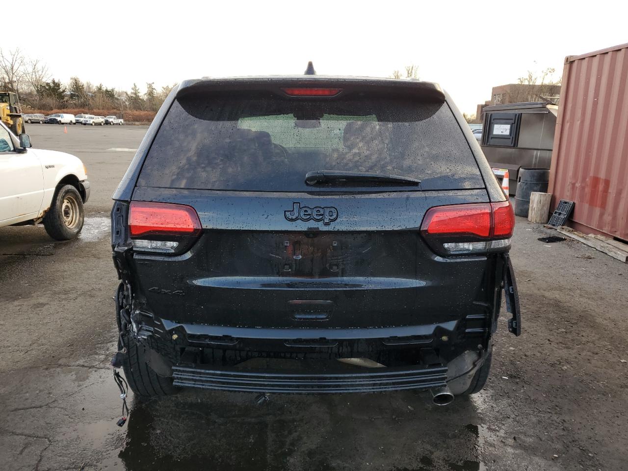 2017 Jeep Grand Cherokee - Image 6