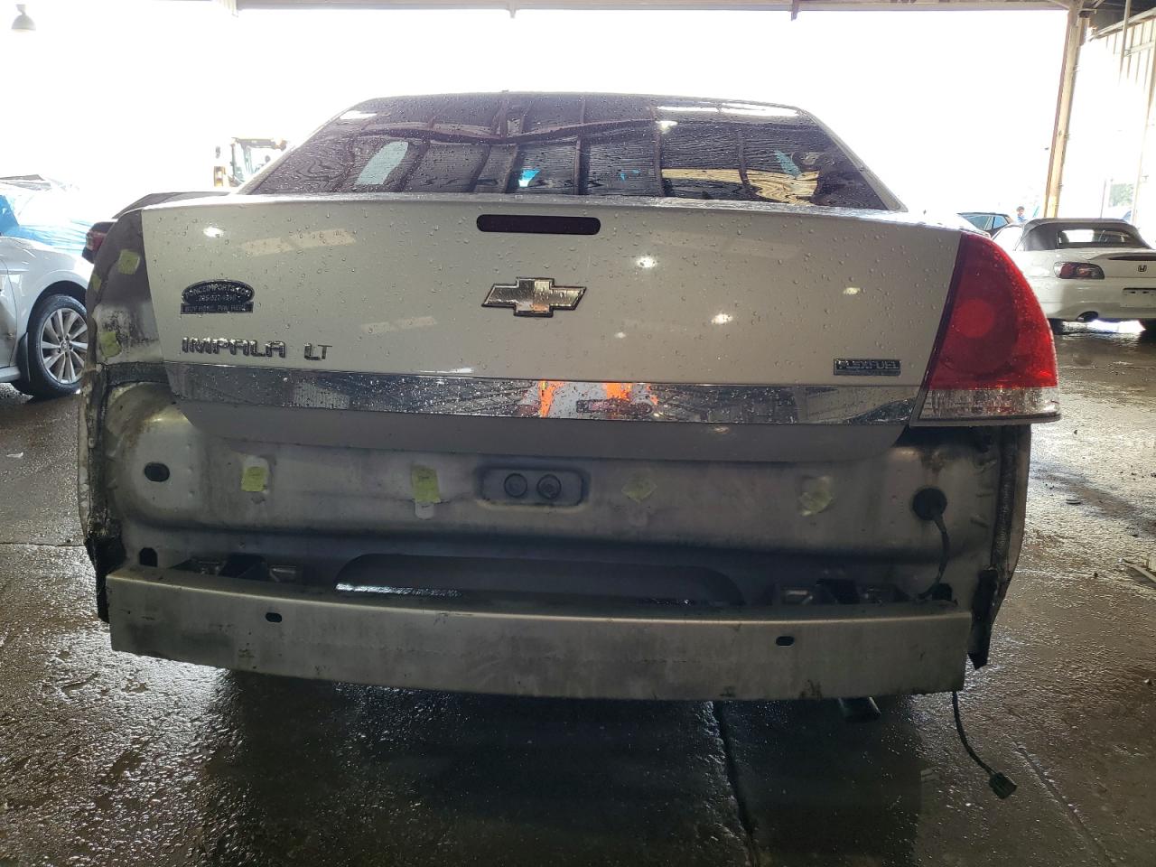 2011 Chevrolet Impala - Image 6