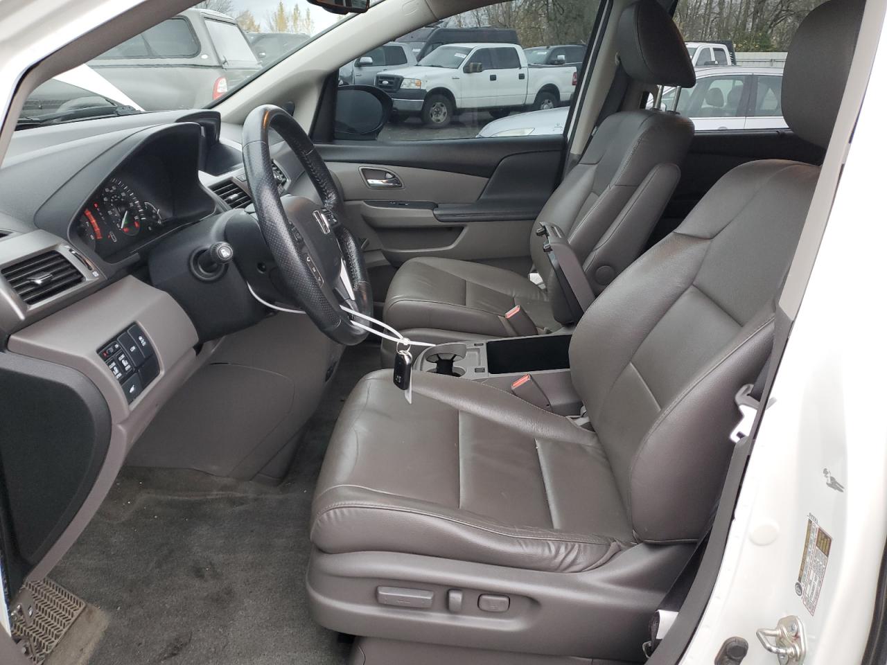 2015 Honda Odyssey - Image 7