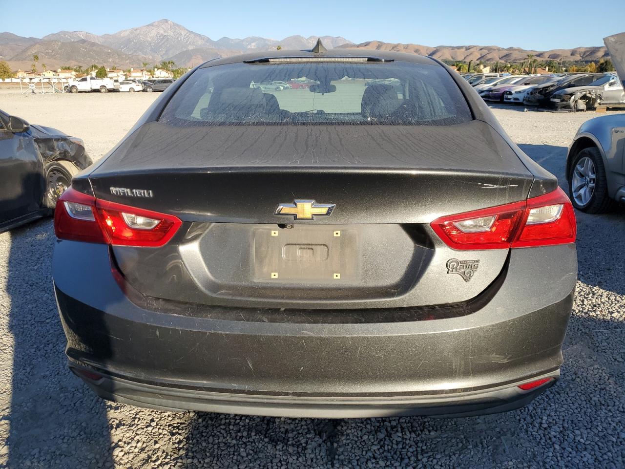 2017 Chevrolet Malibu - Image 6