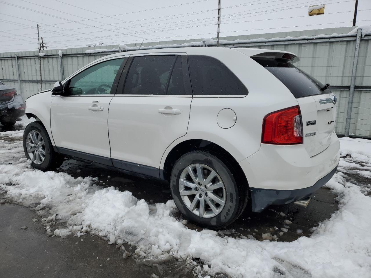 2011 Ford Edge - Image 2