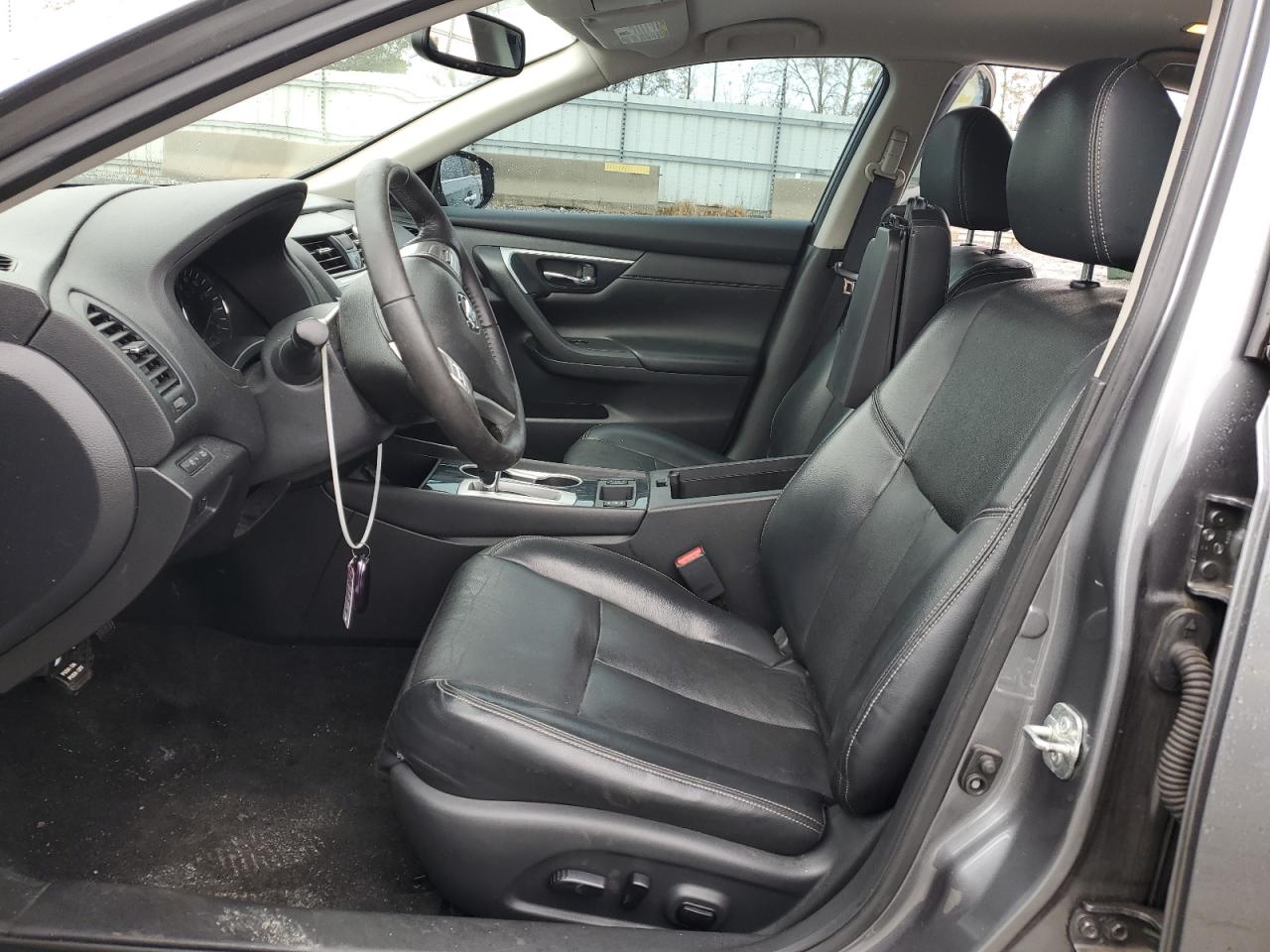 2018 Nissan Altima - Image 7